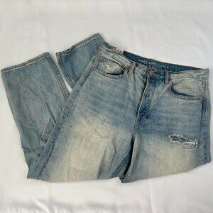 American Eagle Outfitters Women's 90s Boyfriend Ripped Jeans - Size 8